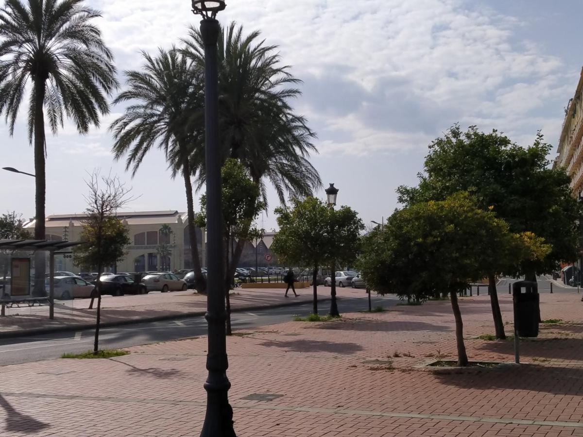Cabanal Port Marina Valencia Exterior photo